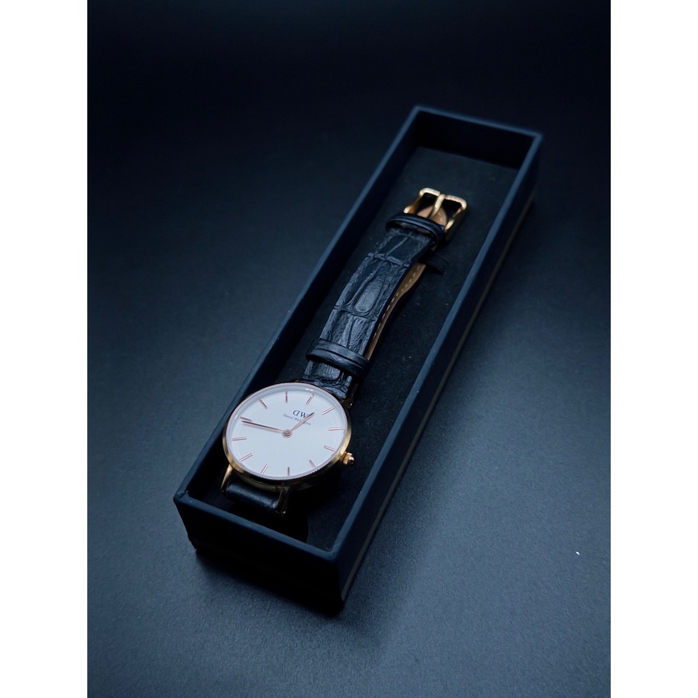 Daniel Wellington Classic 36mm Gold Watch White Dial Black Leather Strap